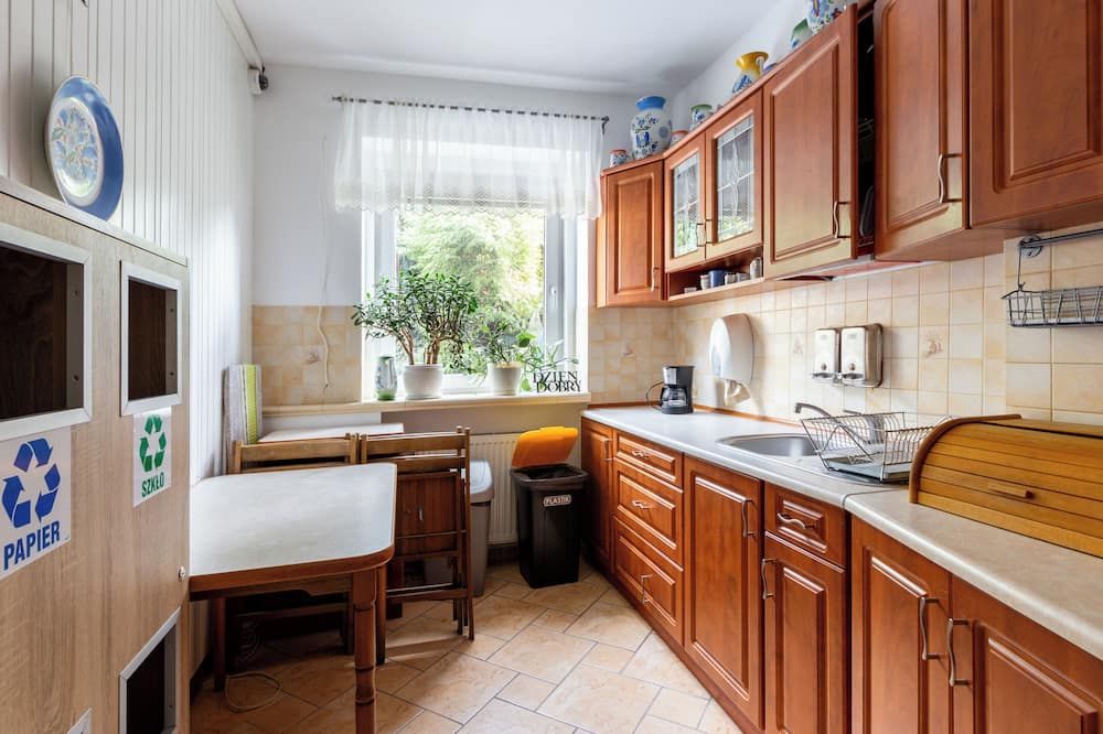 Płowce 24 Guest Spots - غدانسك - مطبخ