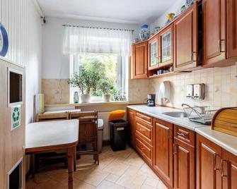 Płowce 24 Guest Spots - غدانسك - مطبخ