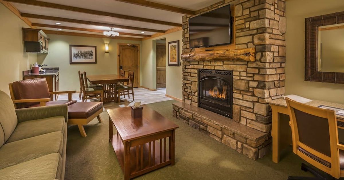 Brian Head Lodge from $70. Brian Head Hotel Deals & Reviews - KAYAK