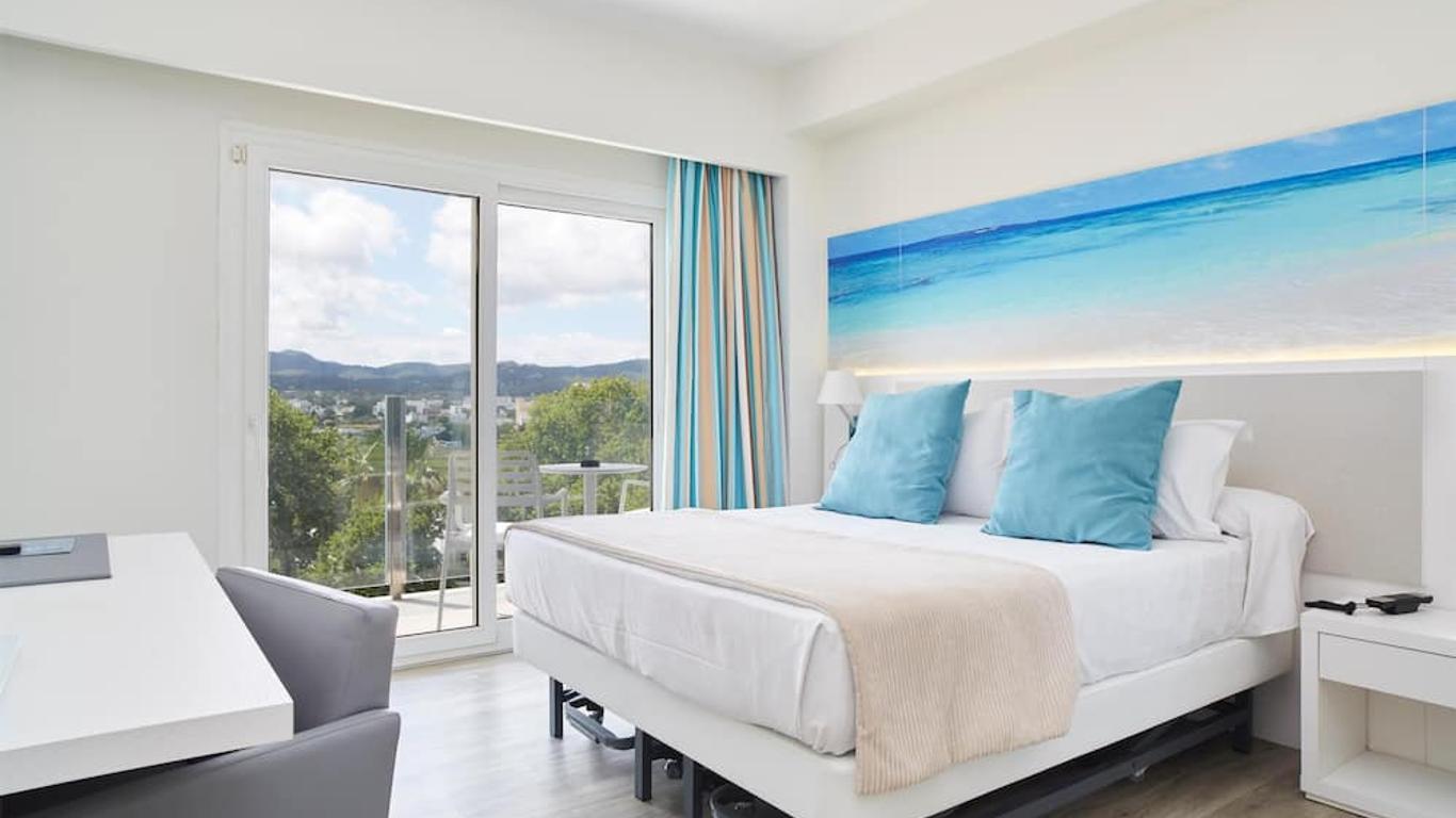 Invisa Hotel Es Pla - Adults Only