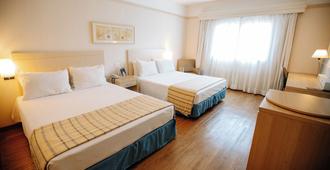 Comfort Suites Londrina - Londrina - Yatak Odası