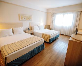 Comfort Suites Londrina - Londrina - Bedroom