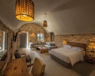 Ippola Boutique Hotel - Mina - Camera da letto