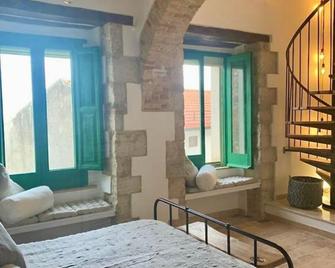 Captivating House in Palmoli Sleeps 2 plus 2 - Dogliola - Bedroom