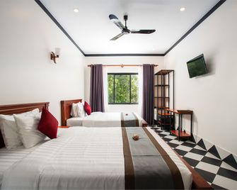 Noni Tree Hostel - Siem Reap