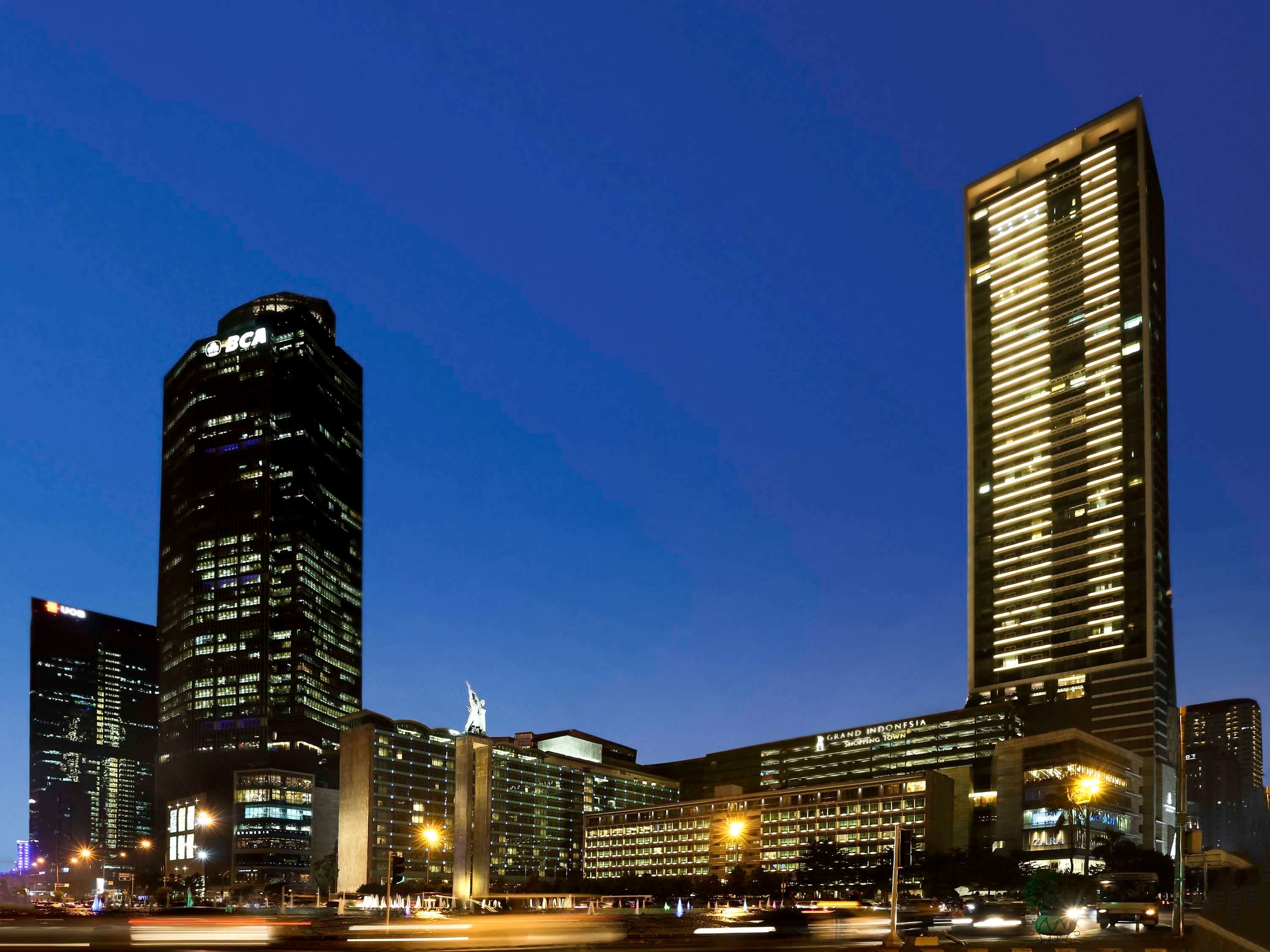 Mercure Jakarta Cikini thumbnail 3