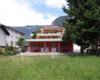 Swiss Inn & Apartments - Entrelagos - Edificio