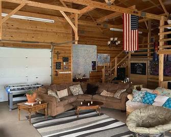 The Hruby Doobie Doo Ranch - Crown Point - Living room