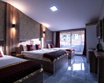 Vali Konak Hotel - Istanbul - Bedroom