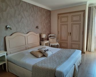Hôtel Les Deux Magots - La Roche-Bernard