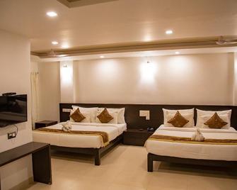 Amrut Aura - Karwar - Bedroom