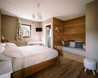 La Mucca Pelosa B&B - Jovencan - Habitación