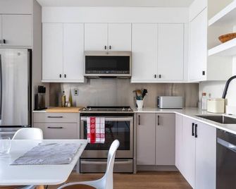 Elegant 1BR Retreat in Columbia City Seattle - Seattle - Cocina