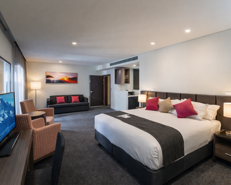 Alexandra Hills Hotel - Cleveland - Bedroom
