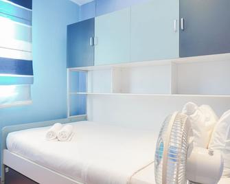 Cozy Living 2BR at Seasons City Apartment near Mall - Jakarta - Chambre