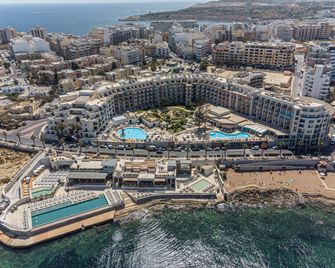 DoubleTree by Hilton Malta - Saint Paul’s Bay - Вигляд зовні