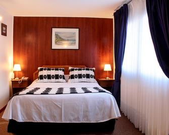 Hotel Luanco - Темуко - Спальня