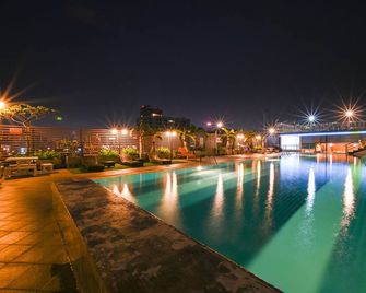 Witchuwan Apartel - בנגקוק - בריכה