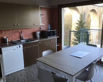 gite du viaduc - Semur-en-Auxois - Кухня