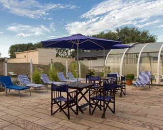 Hotel Libertador de Pinamar - Pinamar - Патіо