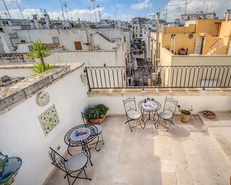Palazzo Stunis - Dimora di Charme - Ostuni - Balkon