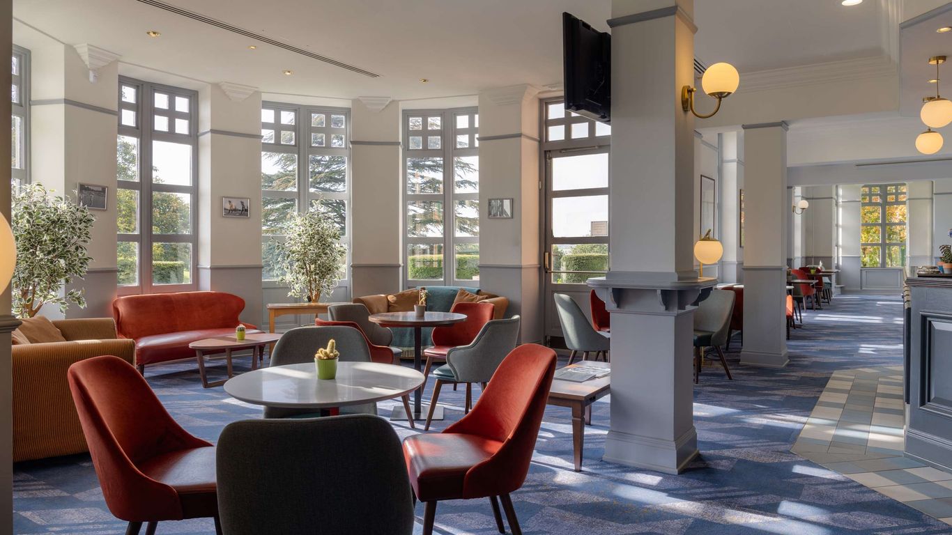 هيلتون بوكروب هول هوتل آند جولف كلوب، تيوكيسبوري