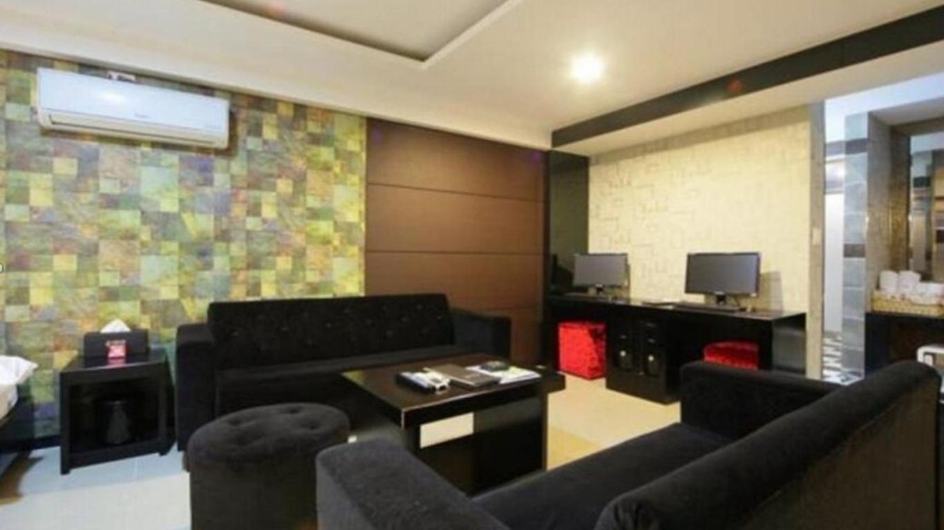 Iris Motel