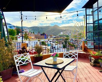 Casa Rofo Bed & Breakfast - Guanajuato - Balcón