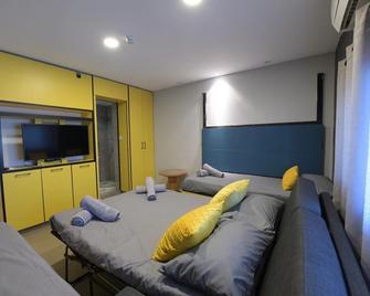Amdar Hotel & Hostel - Eilat - Habitación