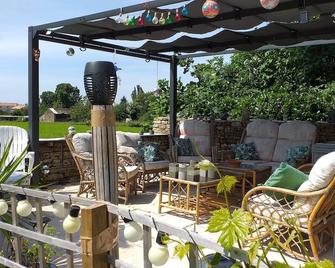 Le Patronage - Bazoges-en-Pareds - Patio