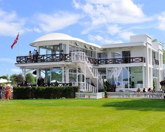 Phyllis Court Members Club - Henley-on-Thames - Building