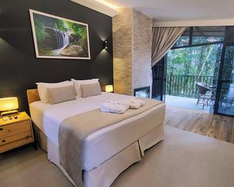 Hotel Boutique Vinícola Araucária by Slaviero Hotéis - São José dos Pinhais - Bedroom