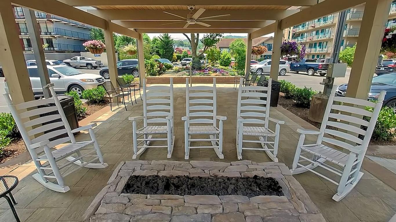 Arbors at Island Landing Hotel & Suites