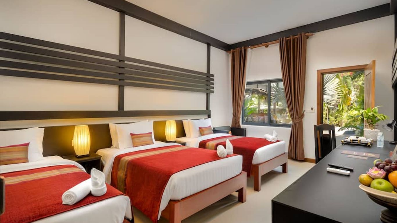 Reveal Courtyard in Reveal Angkor