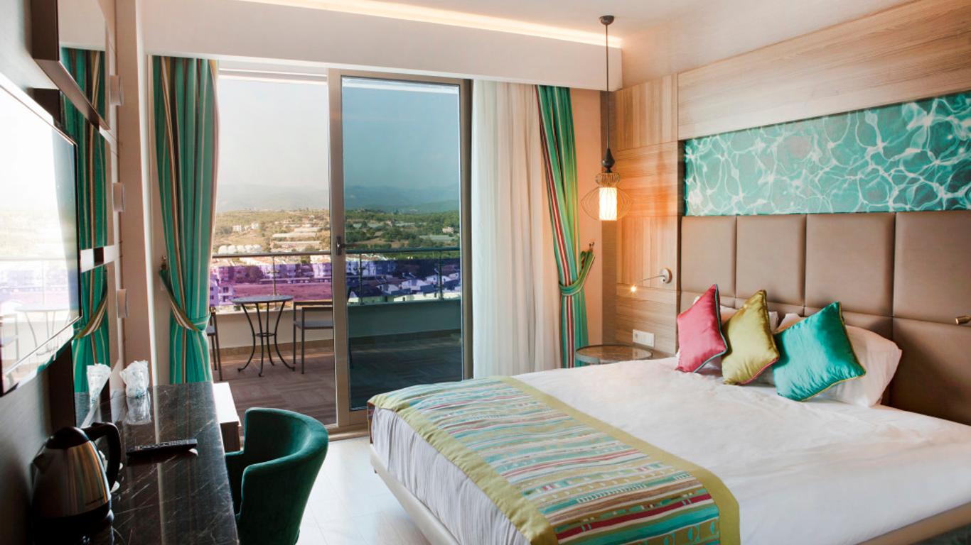 Long Beach Harmony Hotel & Spa
