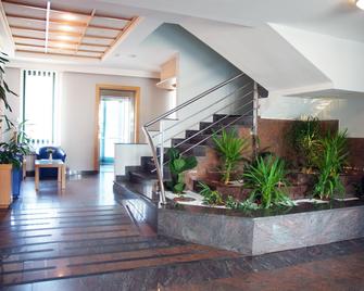Hotel Cubic - Laktaši - Lobby