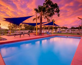 Big4 Bendigo Park Lane Holiday Park - Bendigo - Pool