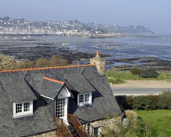 Hôtel Les Sternes - Perros-Guirec