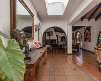 Villa El Fuerte - Beautiful views of the Tepozteco - Tepoztlán - Living room
