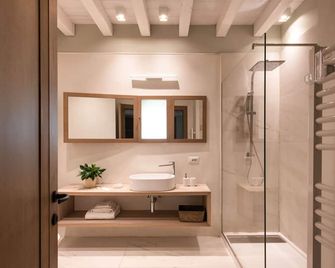 Palazzo De Gregorio - Apartments - Palermo - Badkamer