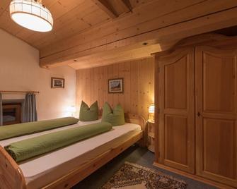 Gasthof Zur Traube - Pettneu Am Arlberg - Schlafzimmer