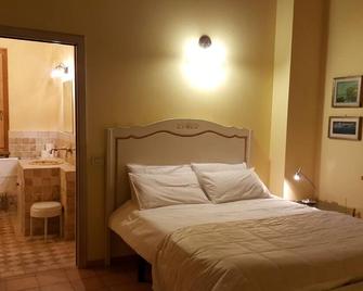 Holiday apartment Gavardo for 2 - 7 persons with 2 bedrooms - Twin house - Gavardo - Habitación