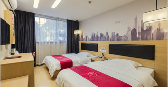 Thank Inn Hotel Sichuan Dazhou Tongchuan District Tongchuan Middle Road - Dazhou - Bedroom