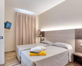 Hotel Aurora - Cimego