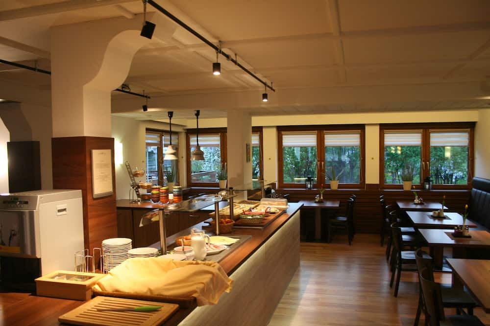 Gästehaus Elisabeth - Tulfes - Restaurace