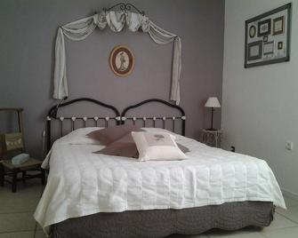 Les Rouvières - Saint-Paul-Trois-Châteaux - Slaapkamer
