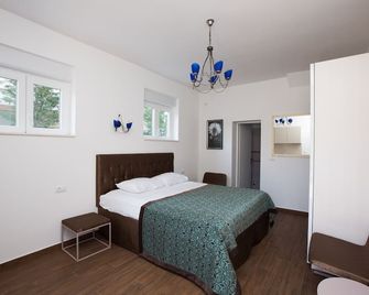 Aida Apartments And Rooms For Couples And Families Free Parking - Dubrovnik - Habitación