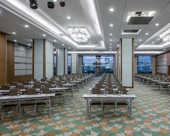 DoubleTree by Hilton Ankara Ankamall - Ankara - Meeting room