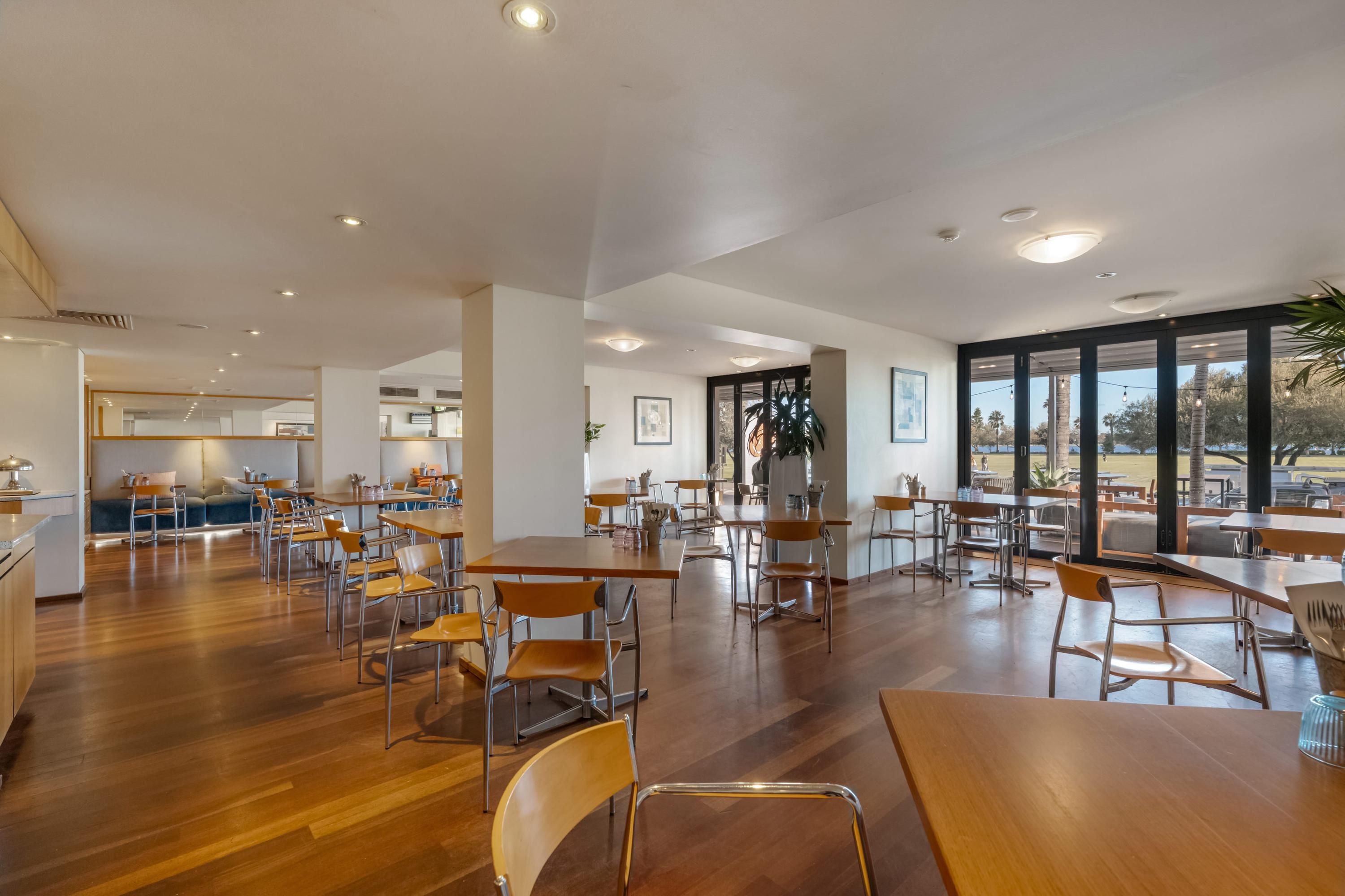 Crowne Plaza Perth By IHG - פרת' - מסעדה