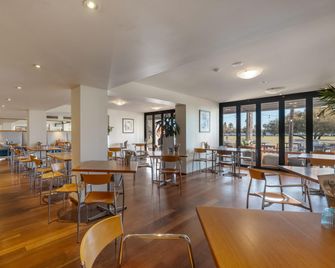 Crowne Plaza Perth By IHG - Perth - Restaurant